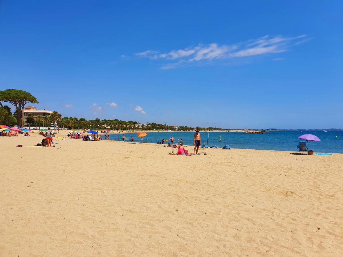 New Holiday House "Casa Mialina" With Private Pool, 300M To Beach Cambrils Εξωτερικό φωτογραφία